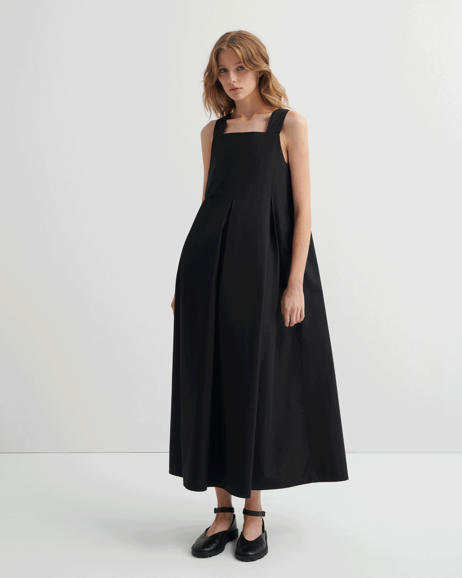 Study Dress Black