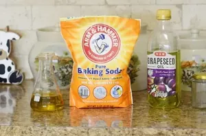 This 5-minute trick is going to completely replace Goo Gone in your home