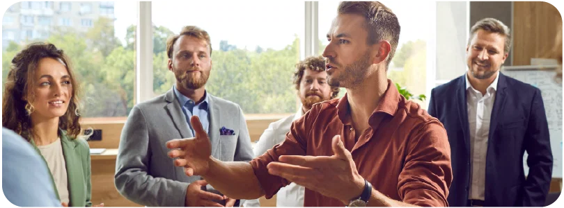 image-colleagues-talking