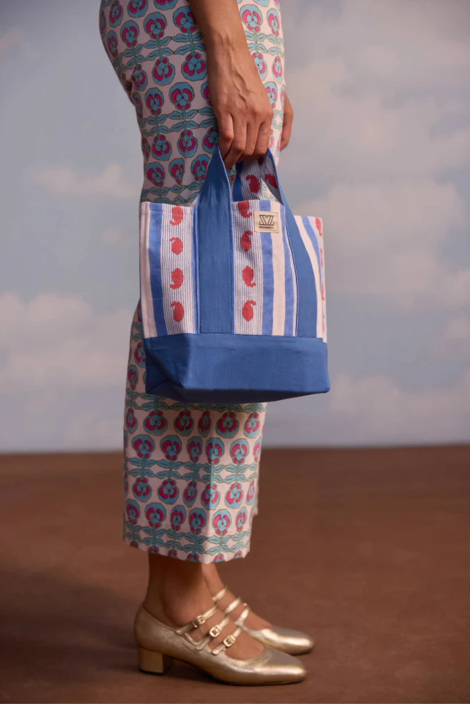 MEDIUM TOTE