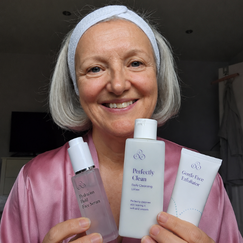 Makeup looks best when it’s applied to great skin. Christine shares 5 simple tips to smooth and hydrate your skin