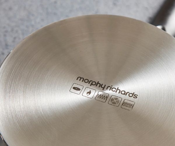 Morphy Richards pan - close up image of the bottom of the pan 