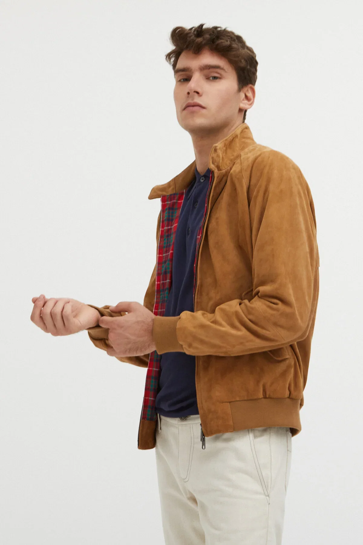 Image of G9 Suede