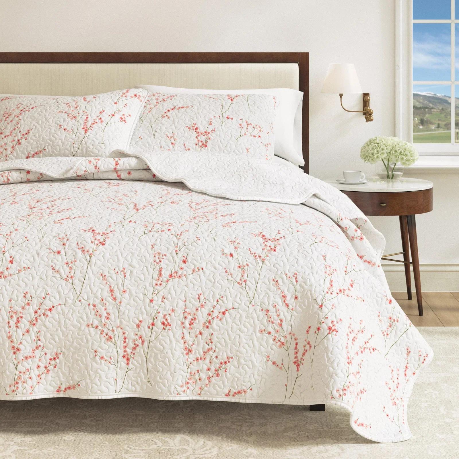 Image of Floral Quilt - Sakura Collection