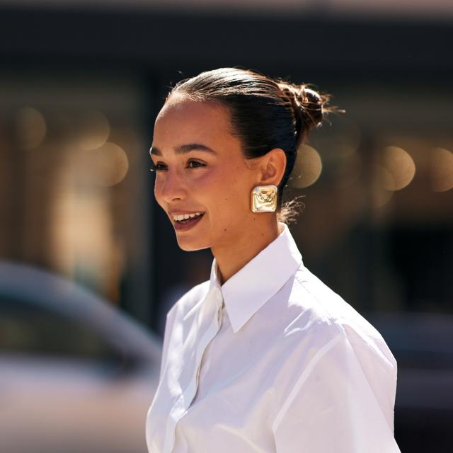 Bye Bye Basic: So stylst du Hemdblusen im Sommer 2026 richtig modern