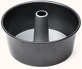 Cuisinart Chef’s Classic 9-inch Tube Cake Pan