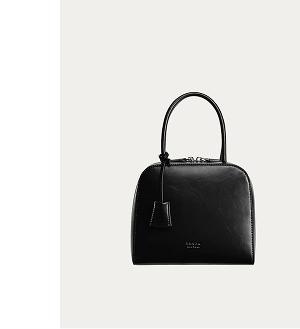 Miro Bag Black Gloss