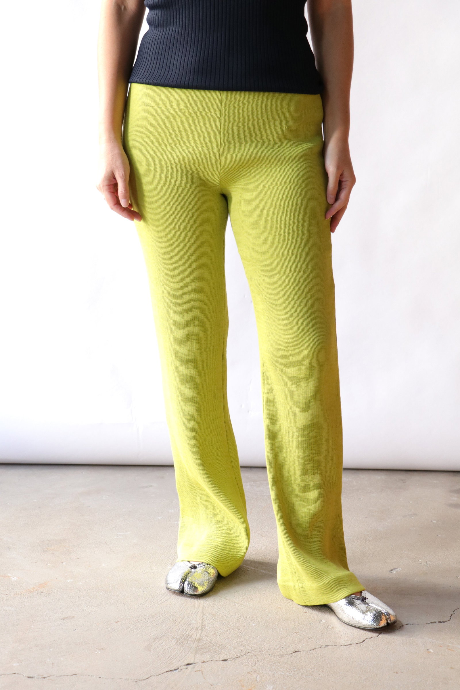 Tibi Viscose Plisse Corbit Pant in Peapod