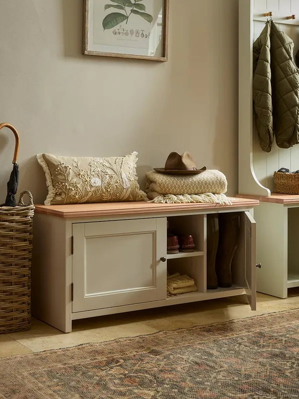 Haldane Storage Bench