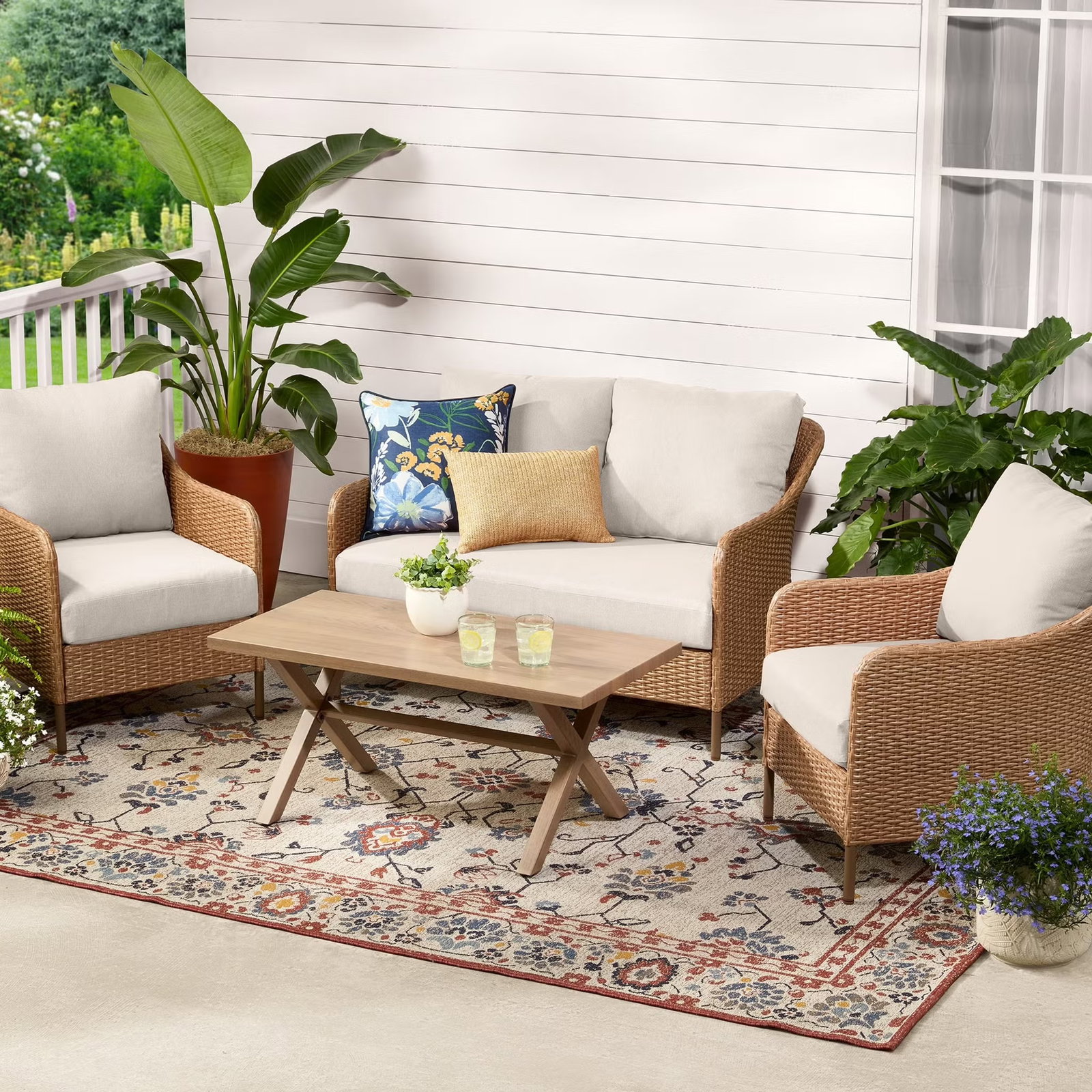 We Scrolled for Hours to Find These Impressive Patio Deals Hidden in Walmart’s Sale Section