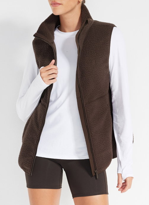 Rain Or Shine Sherpa Vest in chocolate
