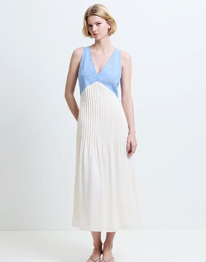 Colby Chambray V Neck Pleat Mix Midi Dress