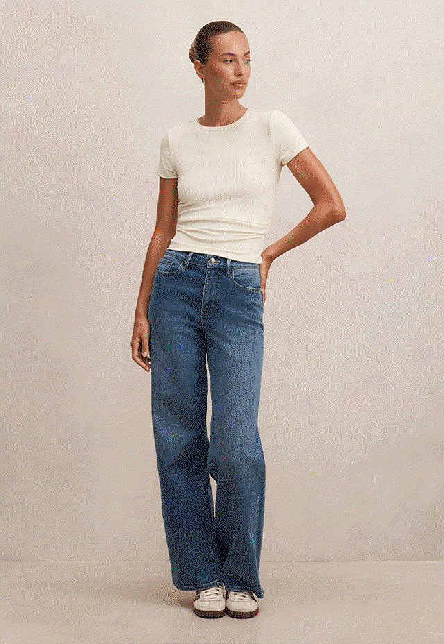Kelly Tuck Detail Baby Tee