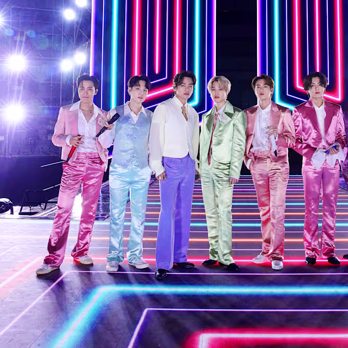 BTS - Bangtan Boys