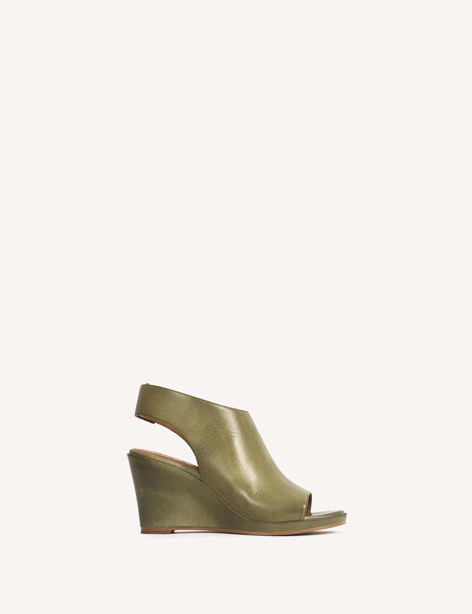 Image of Liv Wedge Sandal In Avocado Green Escovado Leather