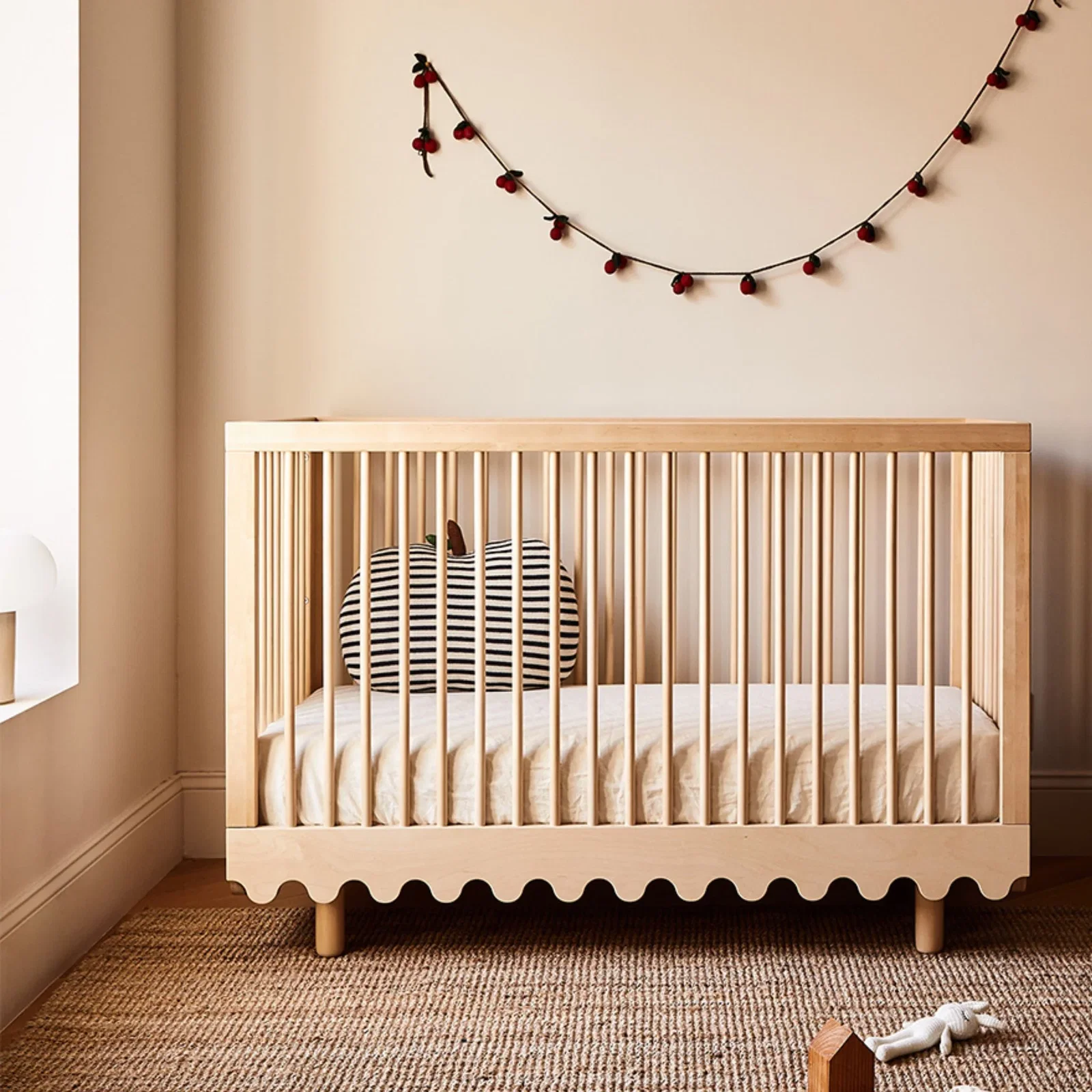 Image of Oeuf NYC Moss Cot Bed - Birch