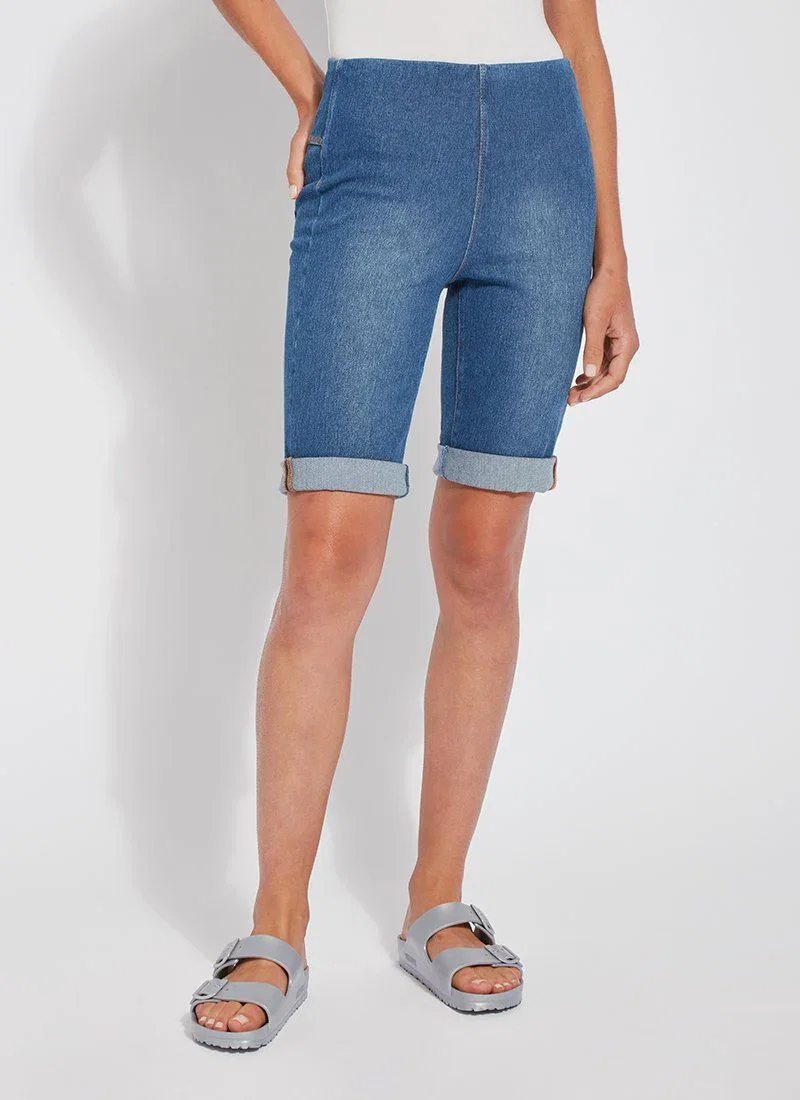 Image of Denim Boyfriend Short (13" Inseam Uncuffed)