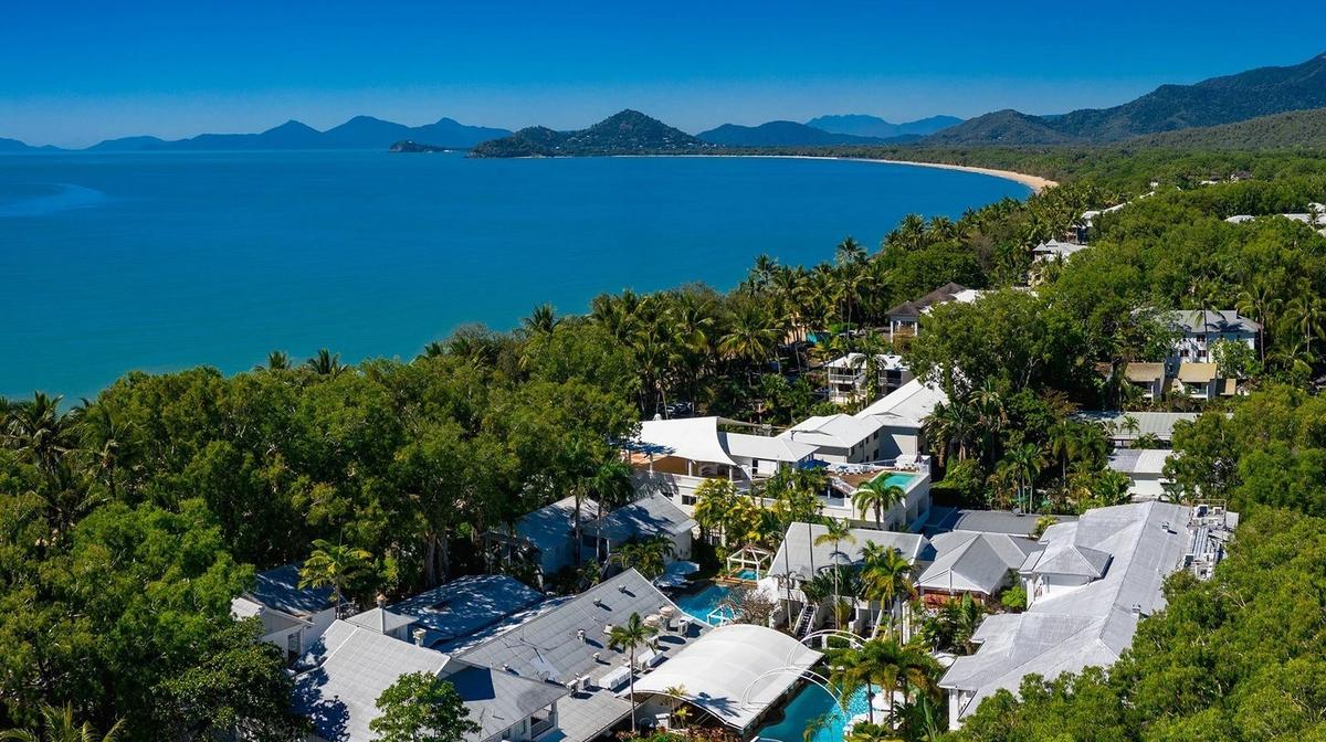 Award-Winning Palm Cove Adults-Only Luxury with Daily Breakfast, Nightly Drinks & Daily A$100 Dining Credit
