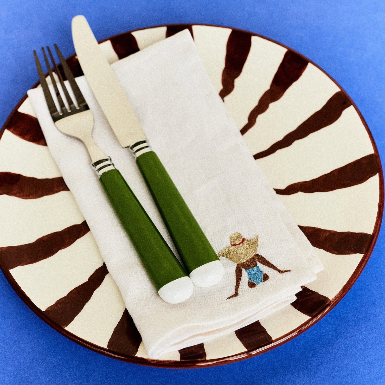 TABLEWARE