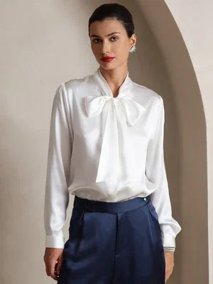 Image of 19 Momme Zijden Elegante Strikblouse met Lange Mouwen