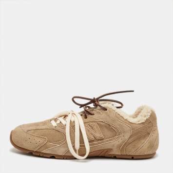 x New Balance Size 39.5 Beige 