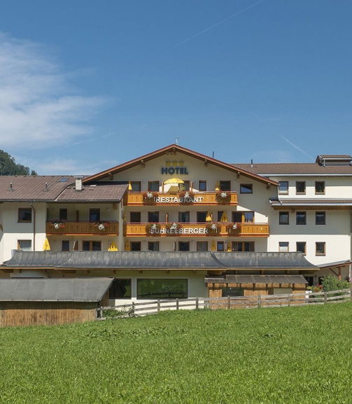 Hotel Außenansicht