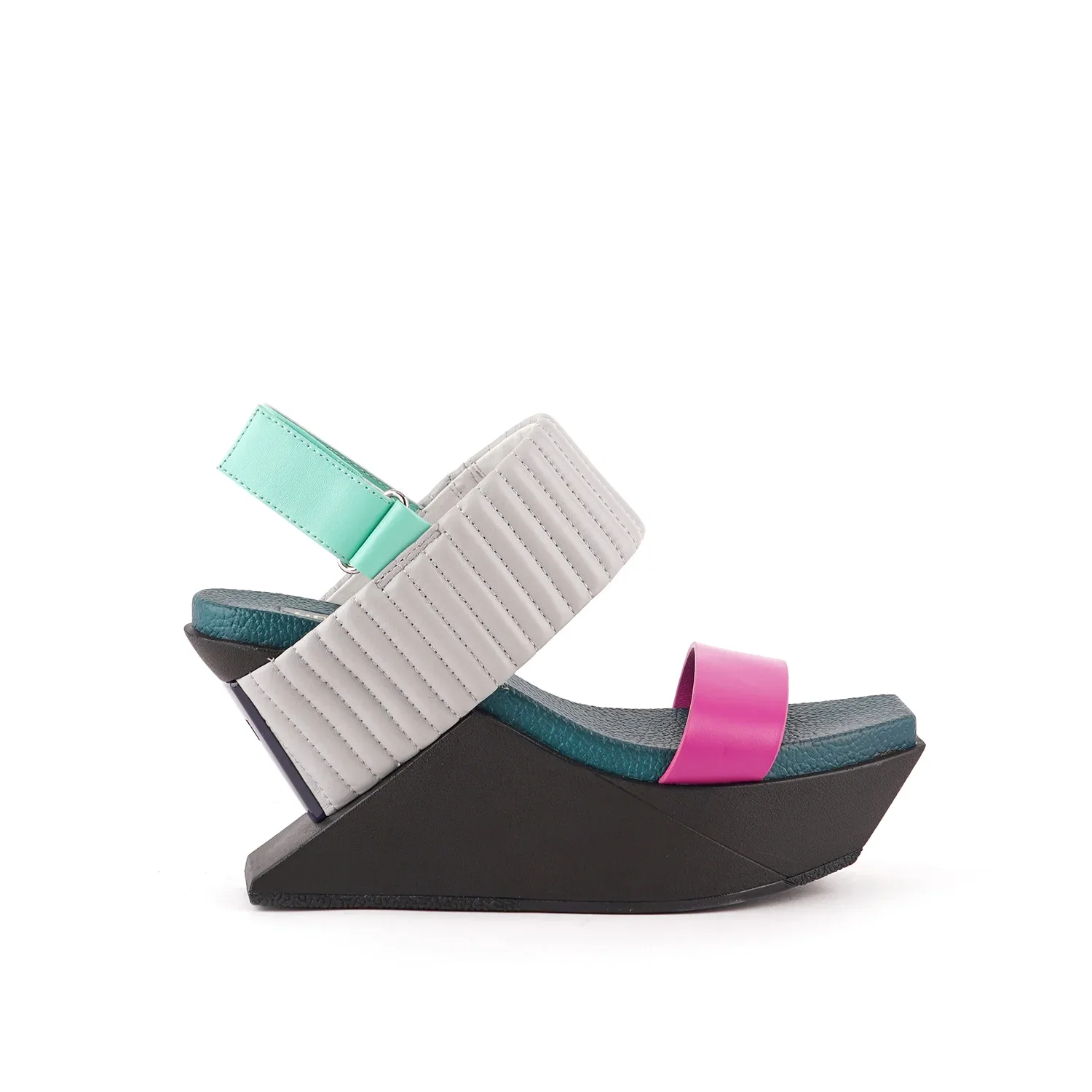 Image of Delta Wedge Puffier