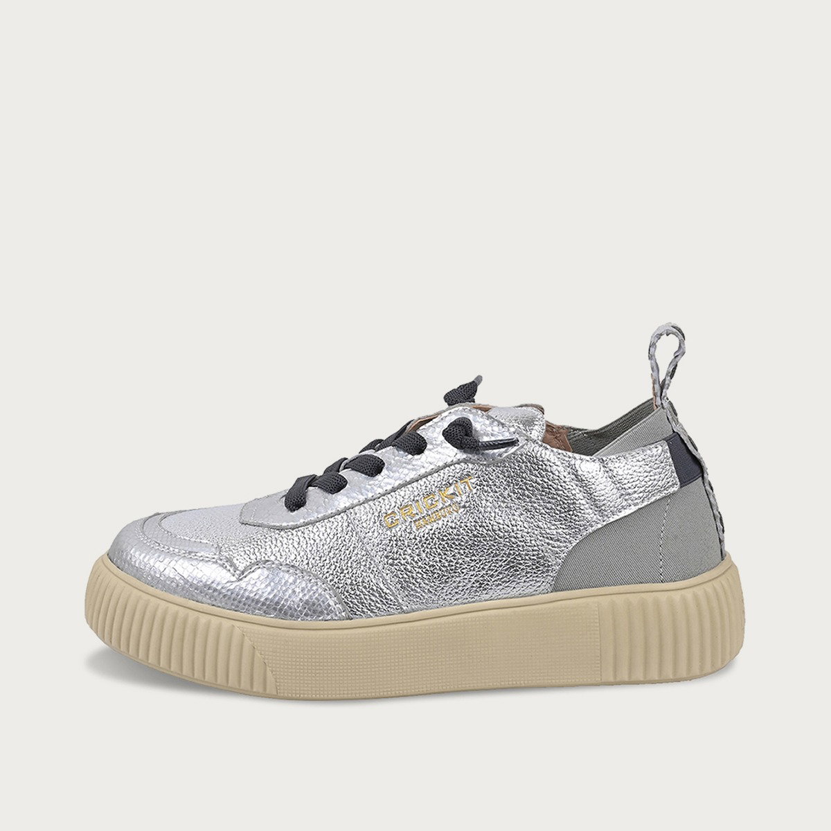 OAKLI Metallic Silber Extra Leichter Sneaker aus Leder mit EASY-IN und Wechselfußbett