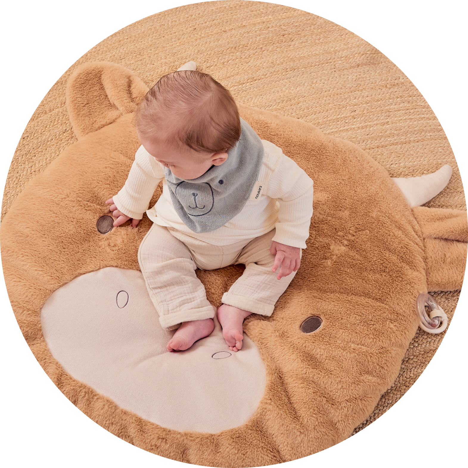 Play mats & activity sets