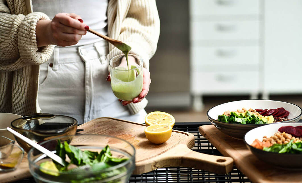 TRUE MCT OIL SUMMER SALAD DRESSING