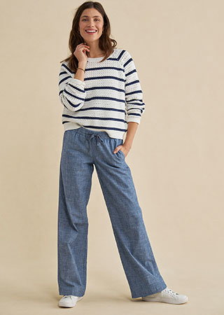 Lakewashed Pull-on Chinos