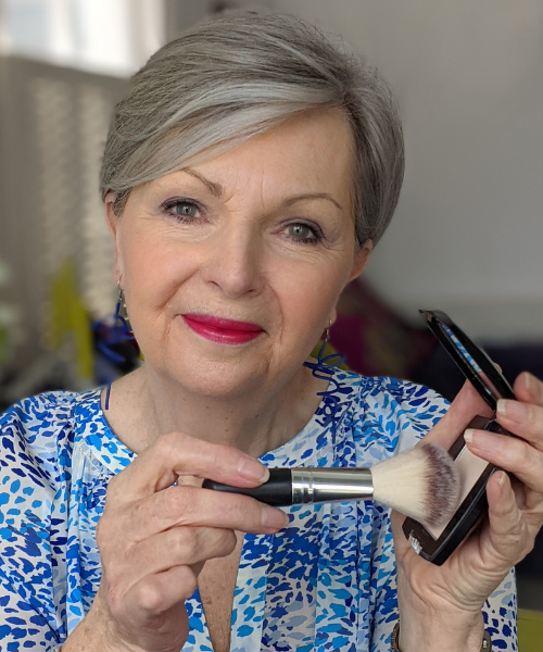 Tricia explains: What Translucent Powder is How to use it to finish your makeup look How to set your concealer with powder