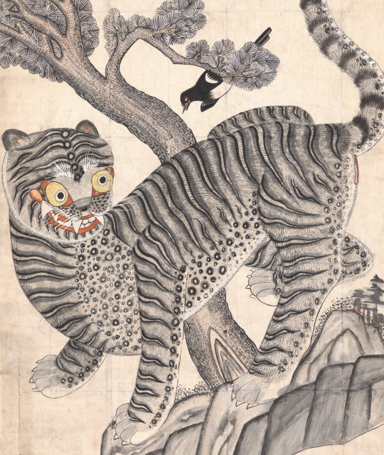 Painting of tiger and magpie above.