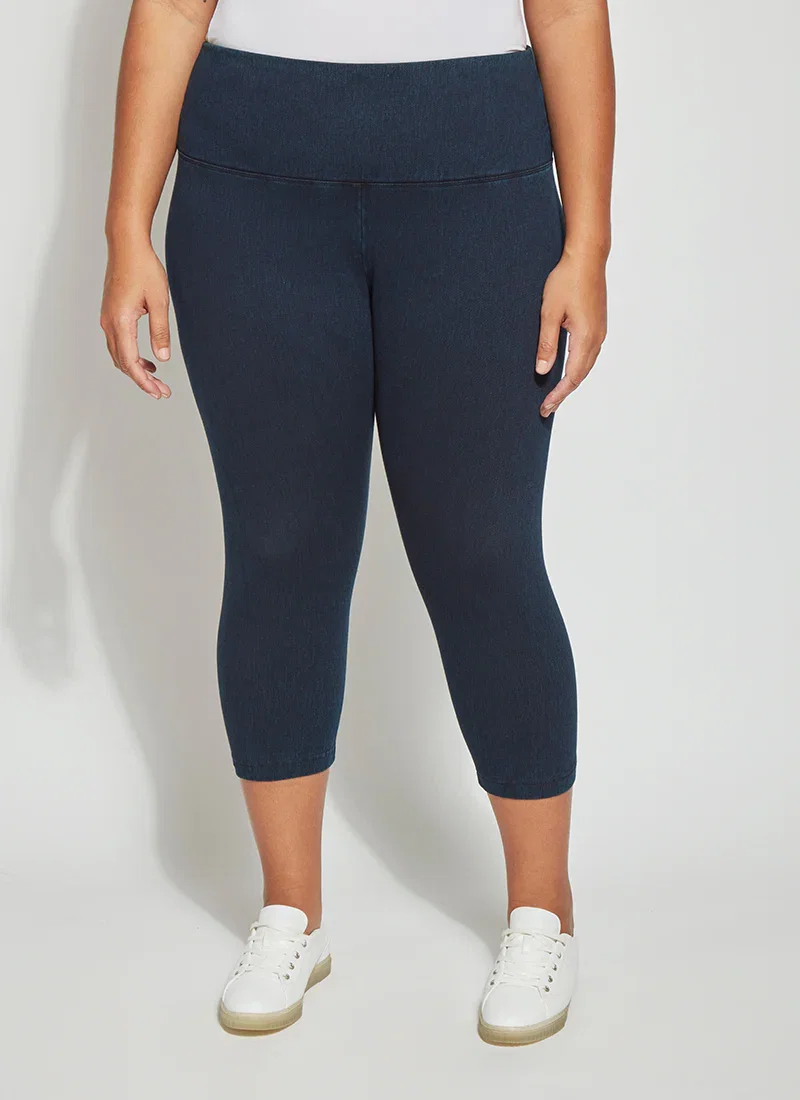 Image of Denim Capri Curvy