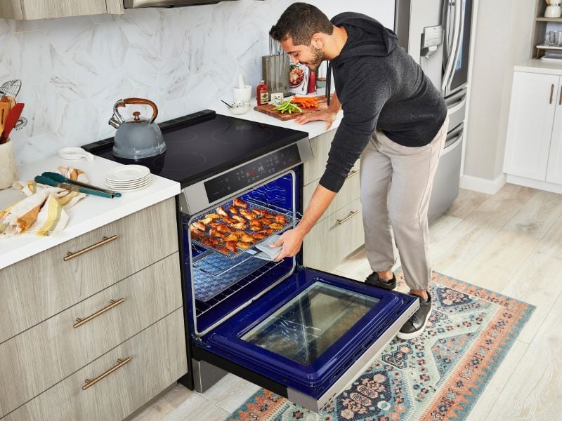LG lifestyle image