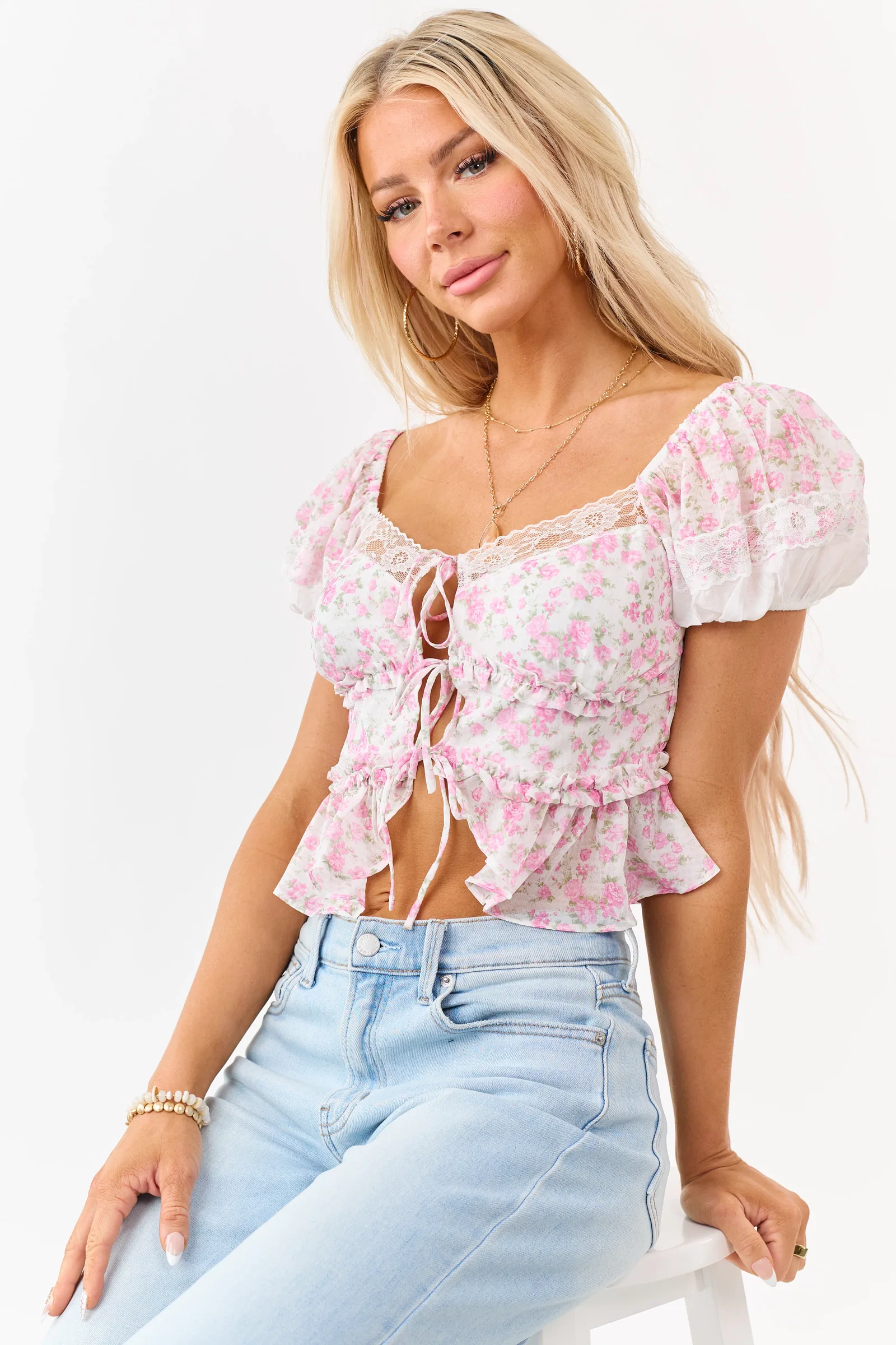 Image of Bubblegum Floral Print Lace Puff Sleeve Top