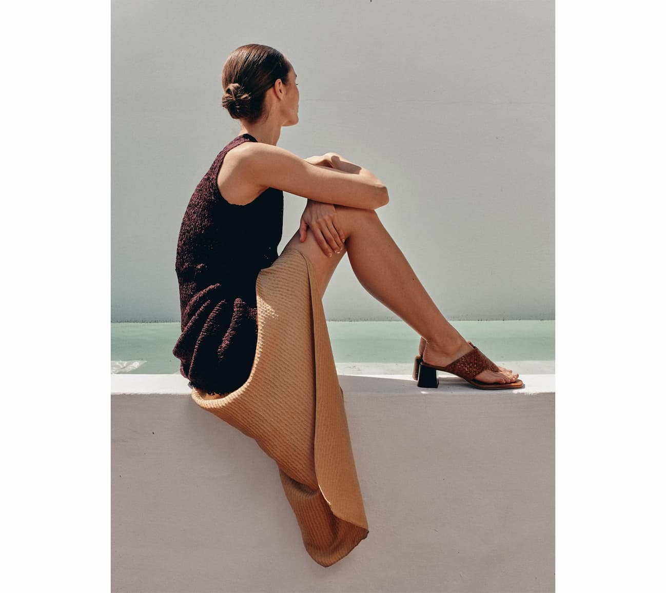 The Deia 50 in Saddle Woven Leather