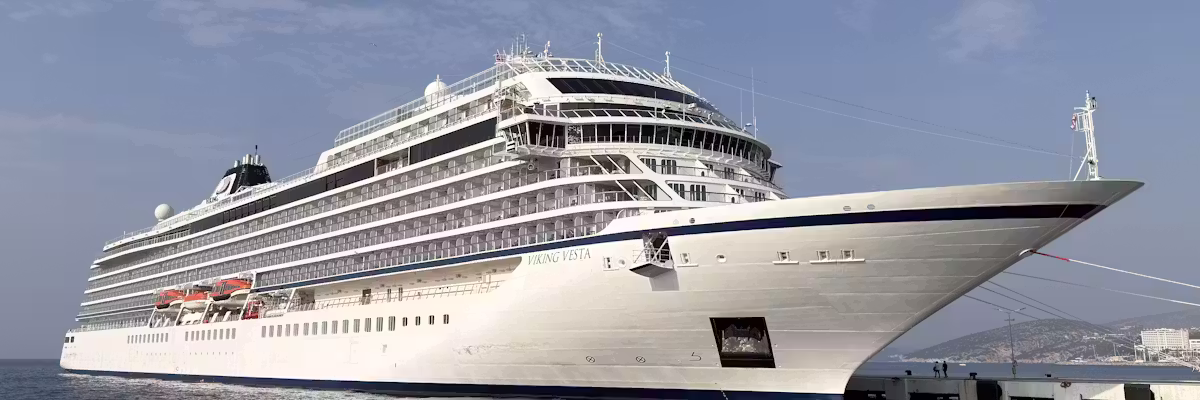 Holland America vs. Viking: A Cruise Line Comparison