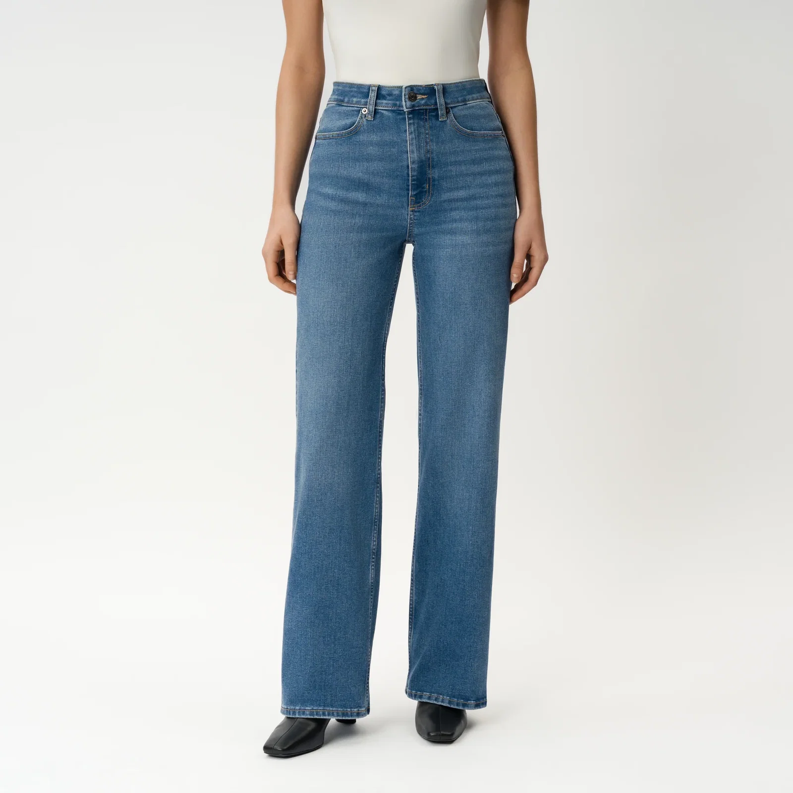 Image of Relaxed ComfortDenim™ Jeans