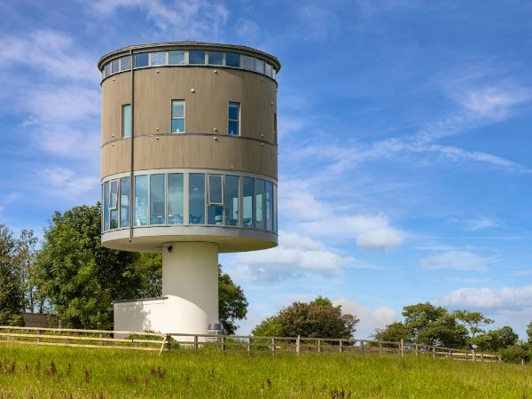 The Water Tower - unique Yorkshire stay