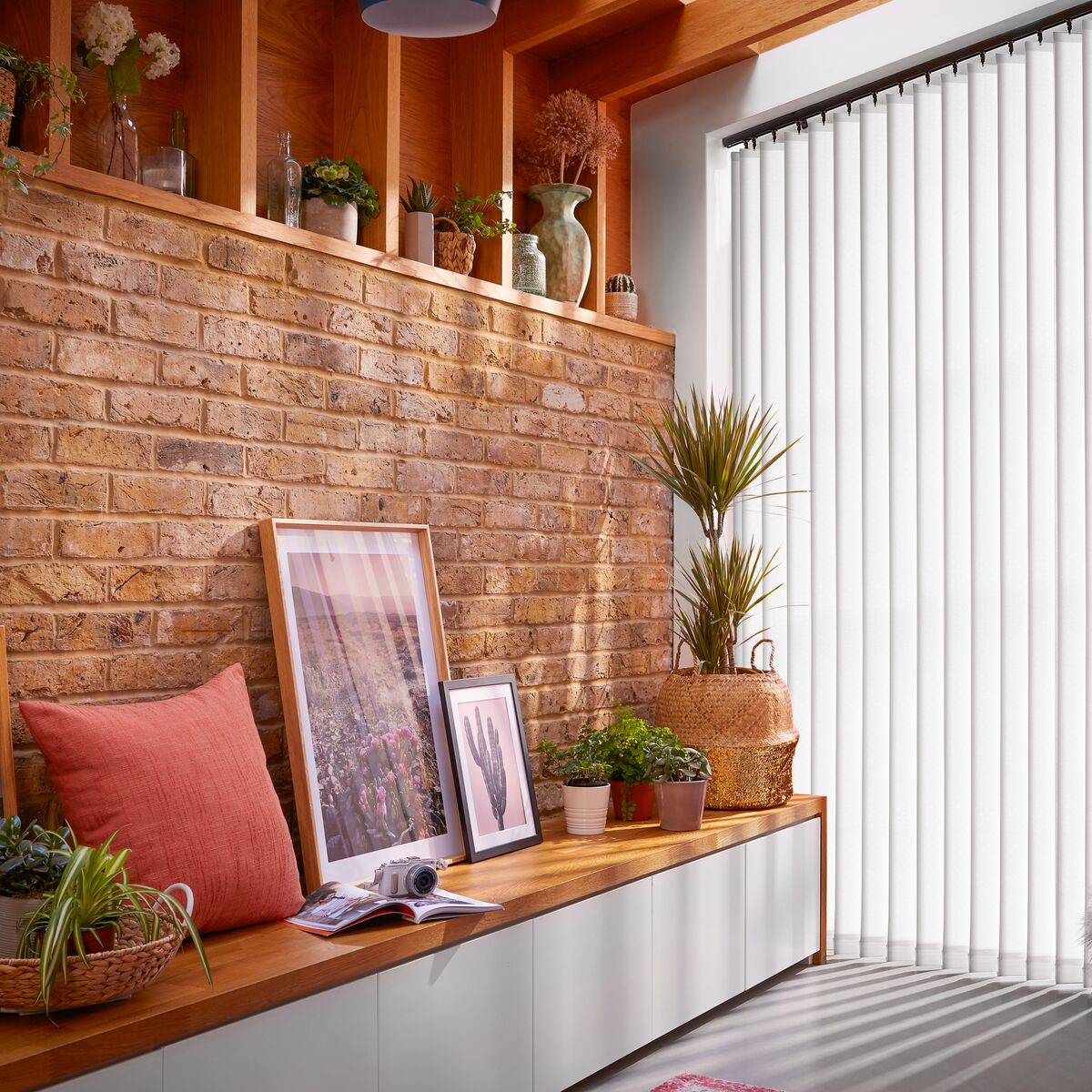 Vertical blinds