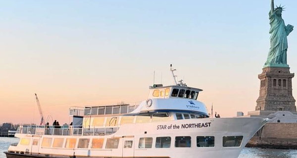 NYC Fourth of July Fireworks Cruise with Open Bar and Buffet