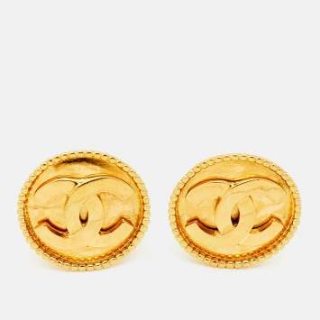 CC Gold Tone Round Clip-on Stu