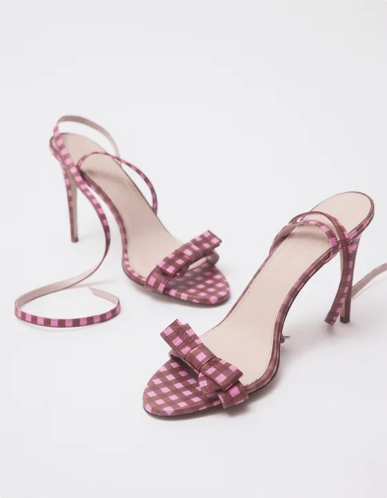 STRAPPY HEELS