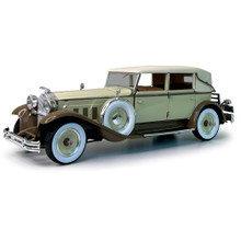 1930 Packard Eight Brewster 1:18 Scale Diecast Model Car by Signature Models