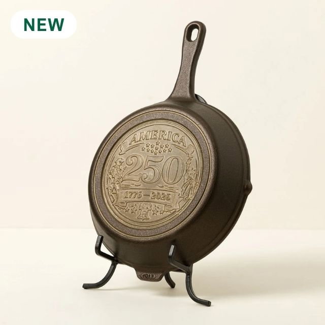 America 250 Cast Iron Pan