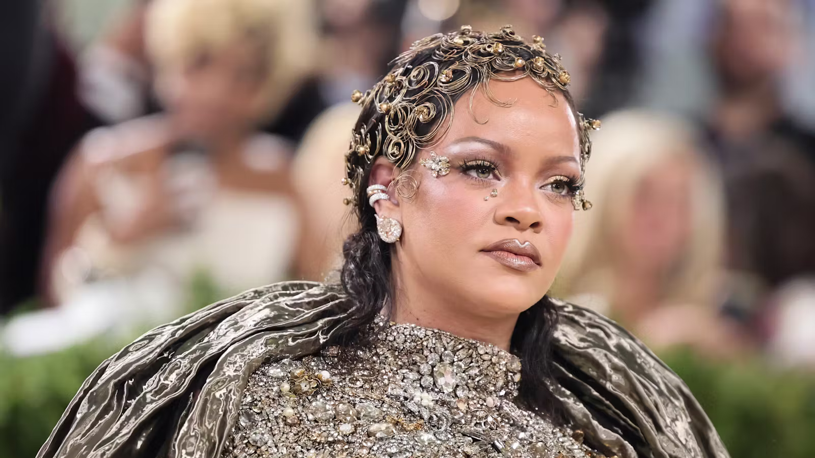 Rihanna's Latest Milky Manicure Is About To Be Everywhere This Summer