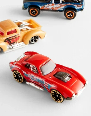 Shop toys