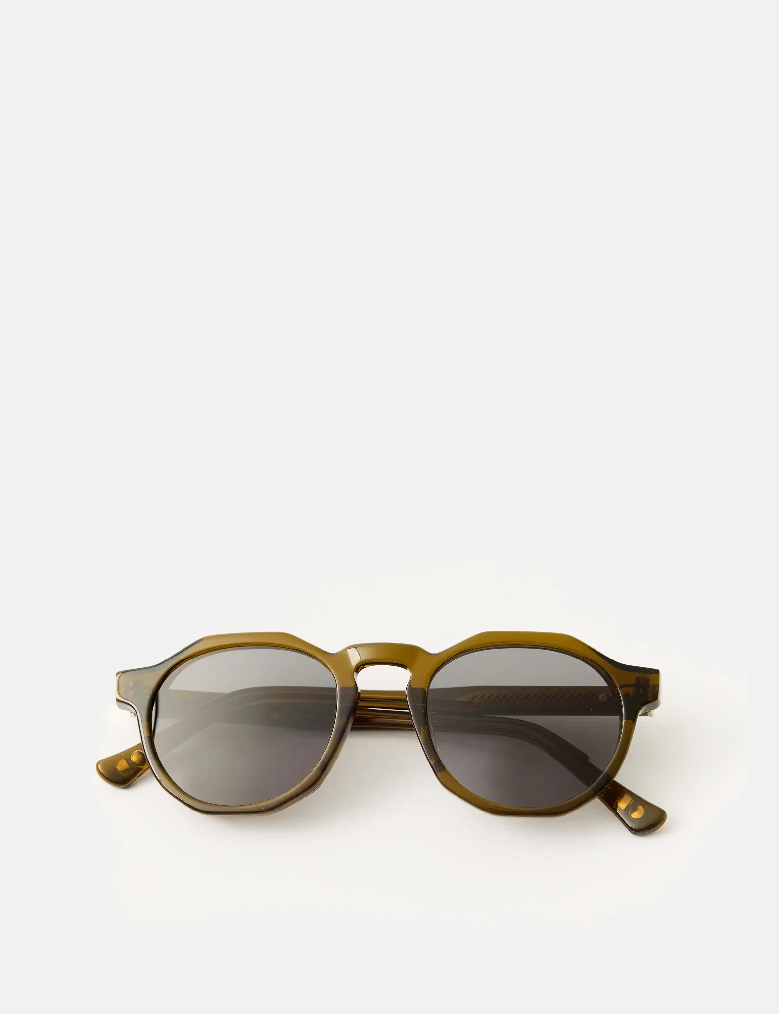 Image of Oscar Deen Pinto Sunglasses Pond