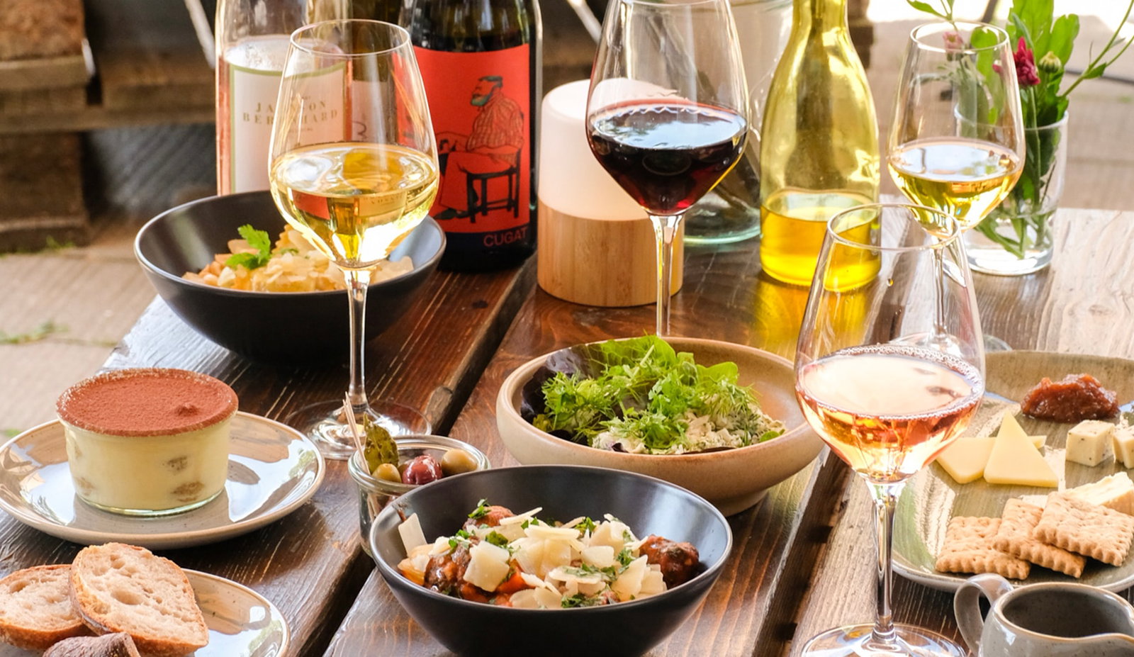 Månedens Menu @ Vinøs - Valgfri 3-Retters På Den Hyggelige Vinbar